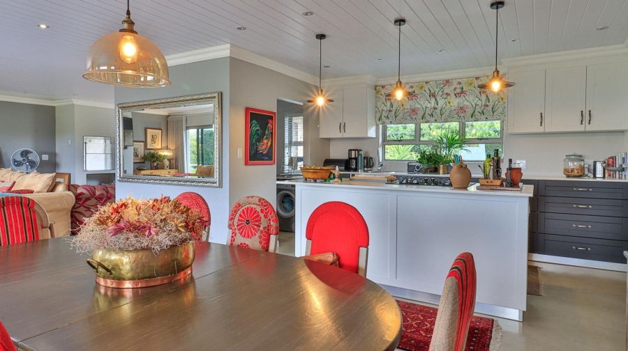 4 Bedroom Property for Sale in Hersham Western Cape